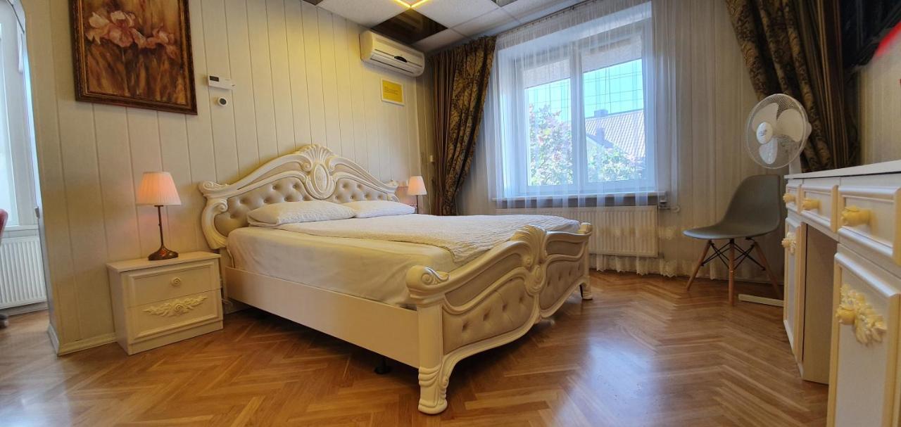 Aparthotel 2 ,,Cosy House Kaunas" & Parking Ngoại thất bức ảnh