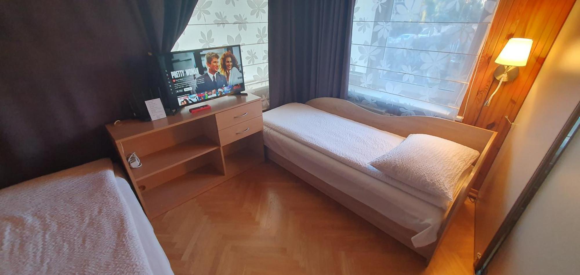 Aparthotel 2 ,,Cosy House Kaunas" & Parking Ngoại thất bức ảnh